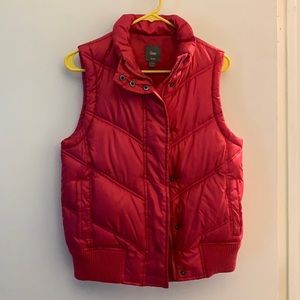 EUC Gap women’s XS puffer vest- pink